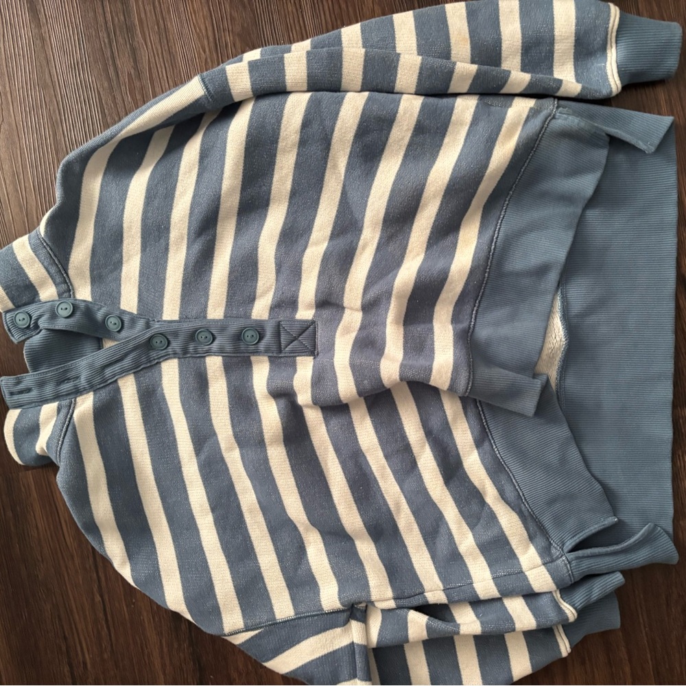 American eagle striped sweater